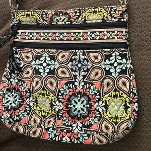 Vera Bradley crossbody 22” strap
